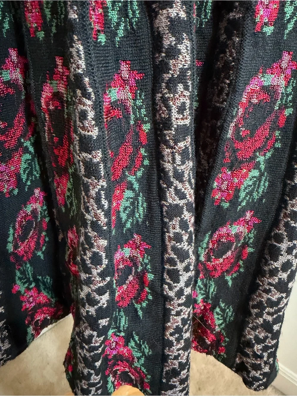 Cecilia Prado Anthropologie Roselle- SZ M- Black Red Pleated Midi Sweater Skirt